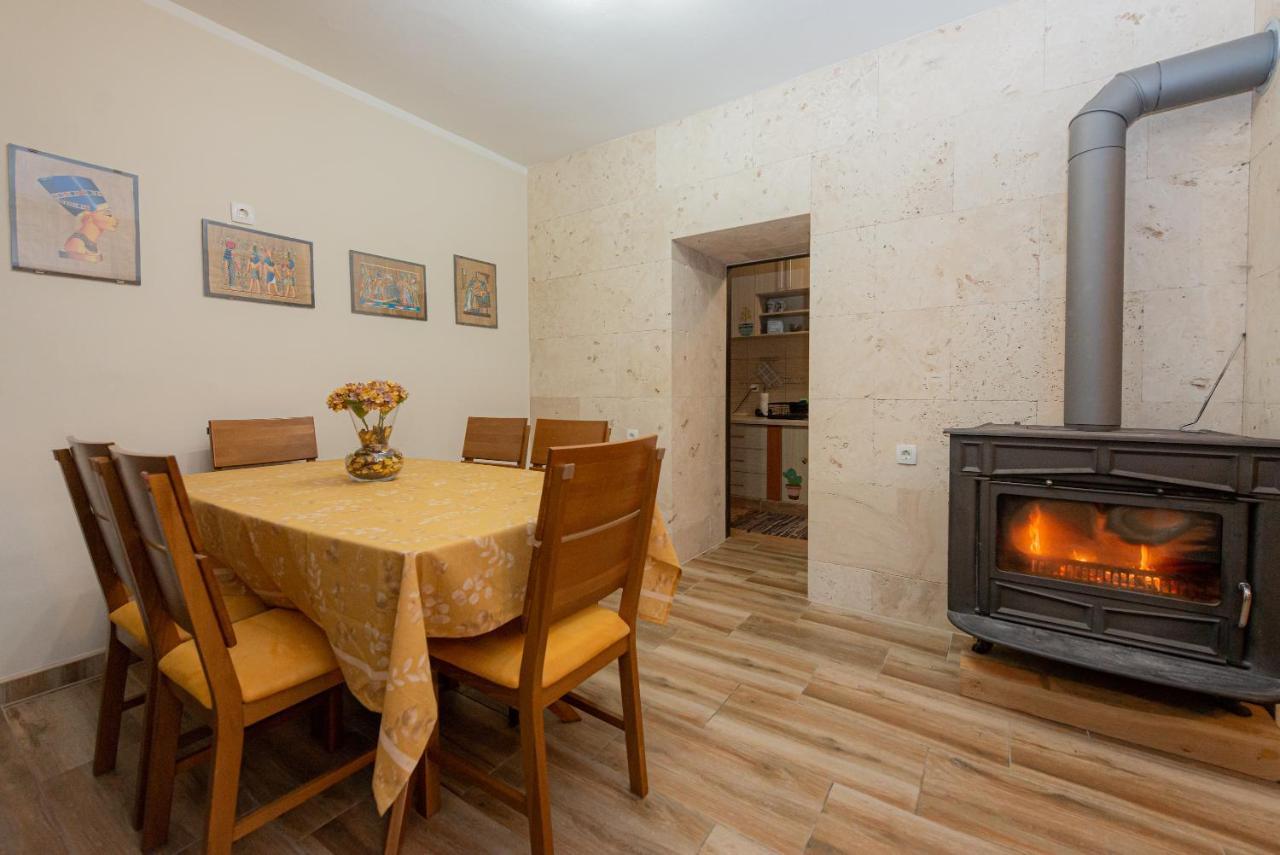 Sea Front 171 Apartment Kotor Exterior photo